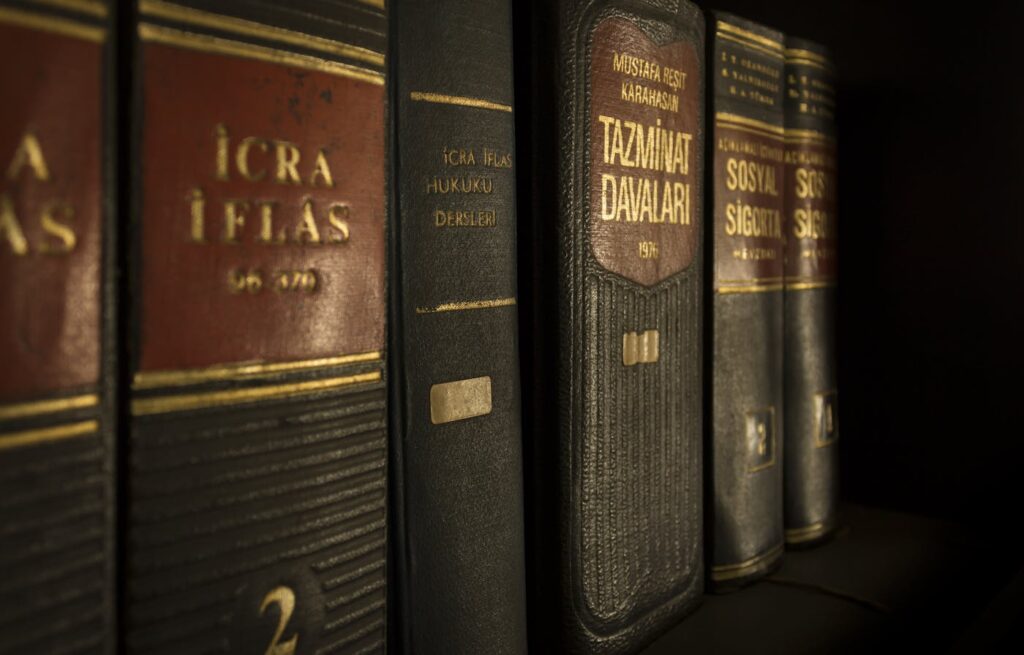 Icra Iflas Piled Book
